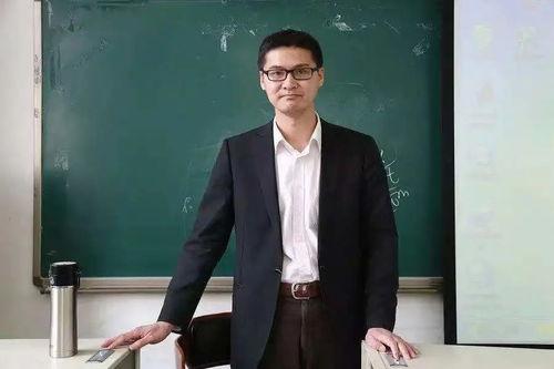 罗翔老师吃瓜,法律视角下的娱乐圈风云