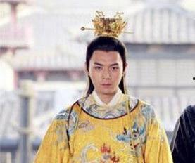 皇上和皇妃吃瓜