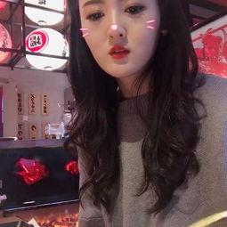 小胖妞吃瓜视频,趣味横生，笑料百出