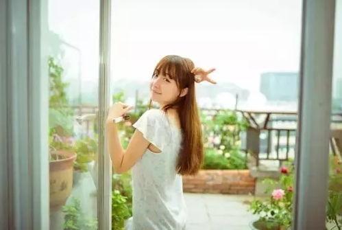 吃瓜少女李小寒,揭秘娱乐圈背后的故事