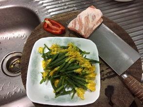 海花沟吃瓜,尽享田园生活乐趣