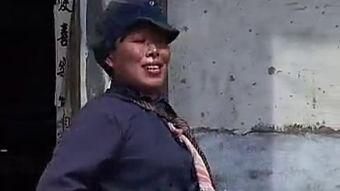 民间小调傻子吃瓜,傻子吃瓜背后的民间智慧与趣味