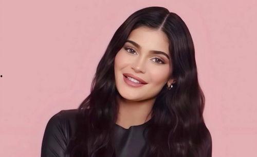 吃瓜凯莉,揭秘娱乐圈背后的故事