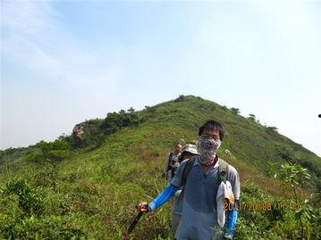 徒步丽丽吃瓜,一路吃瓜，畅游山水间